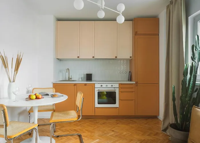 Warsaw Concierge Eclectic Design